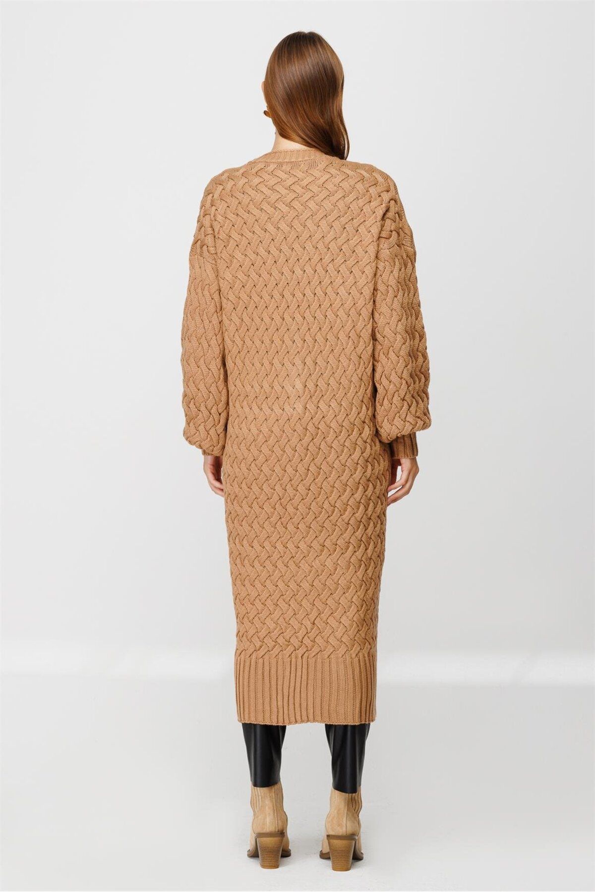 Esswaap-Front Buttoned Knitted Patterned Long Cardigan Camel 5