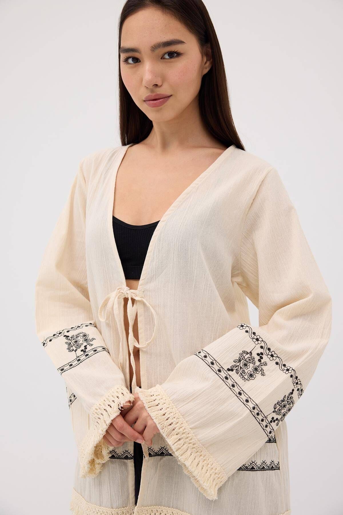 Addax-Tasseled Ethnic Pattern Kimono K39091-R10 4