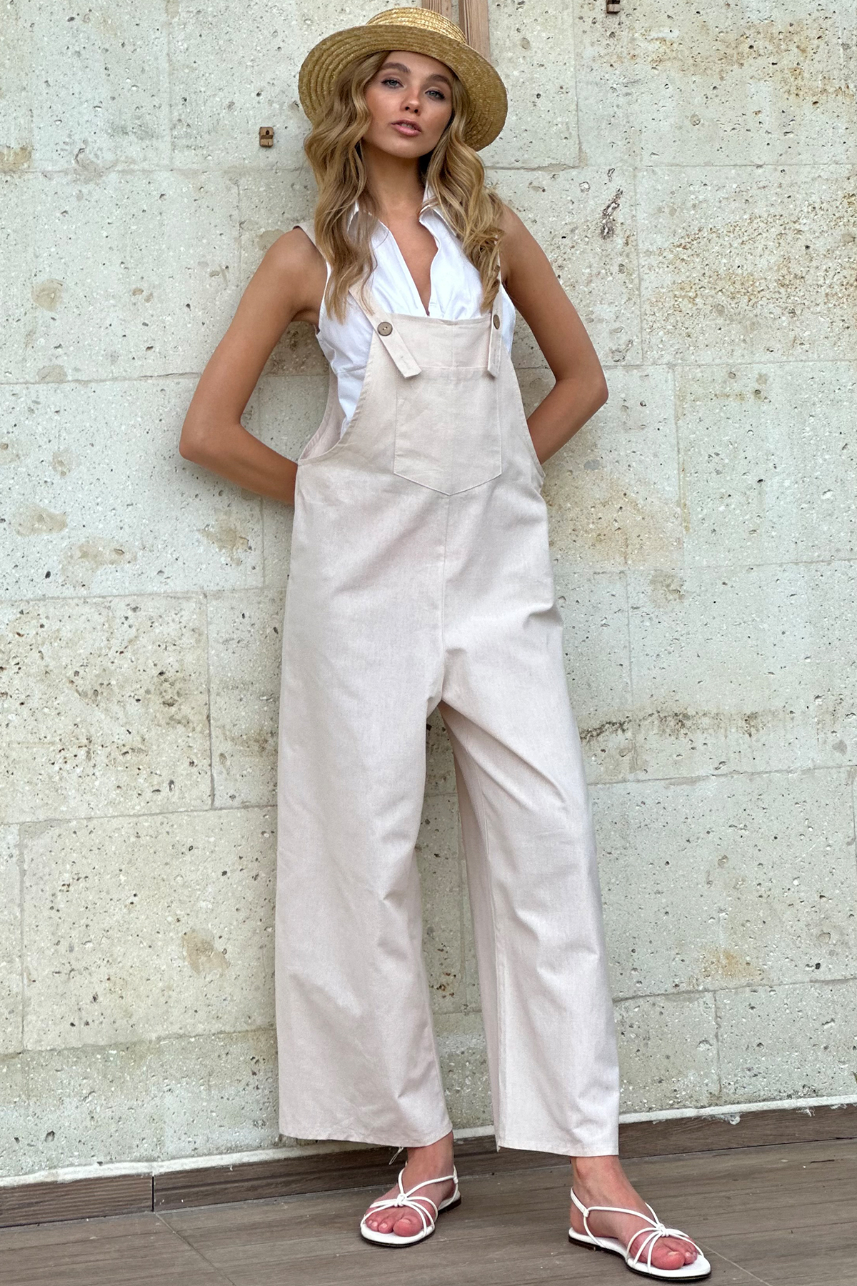 Trend Alaçatı Stili Krem Önü Cepli Askılı Gabardin Bahçıvan Tulum fotoğrafı 3 (önizleme)