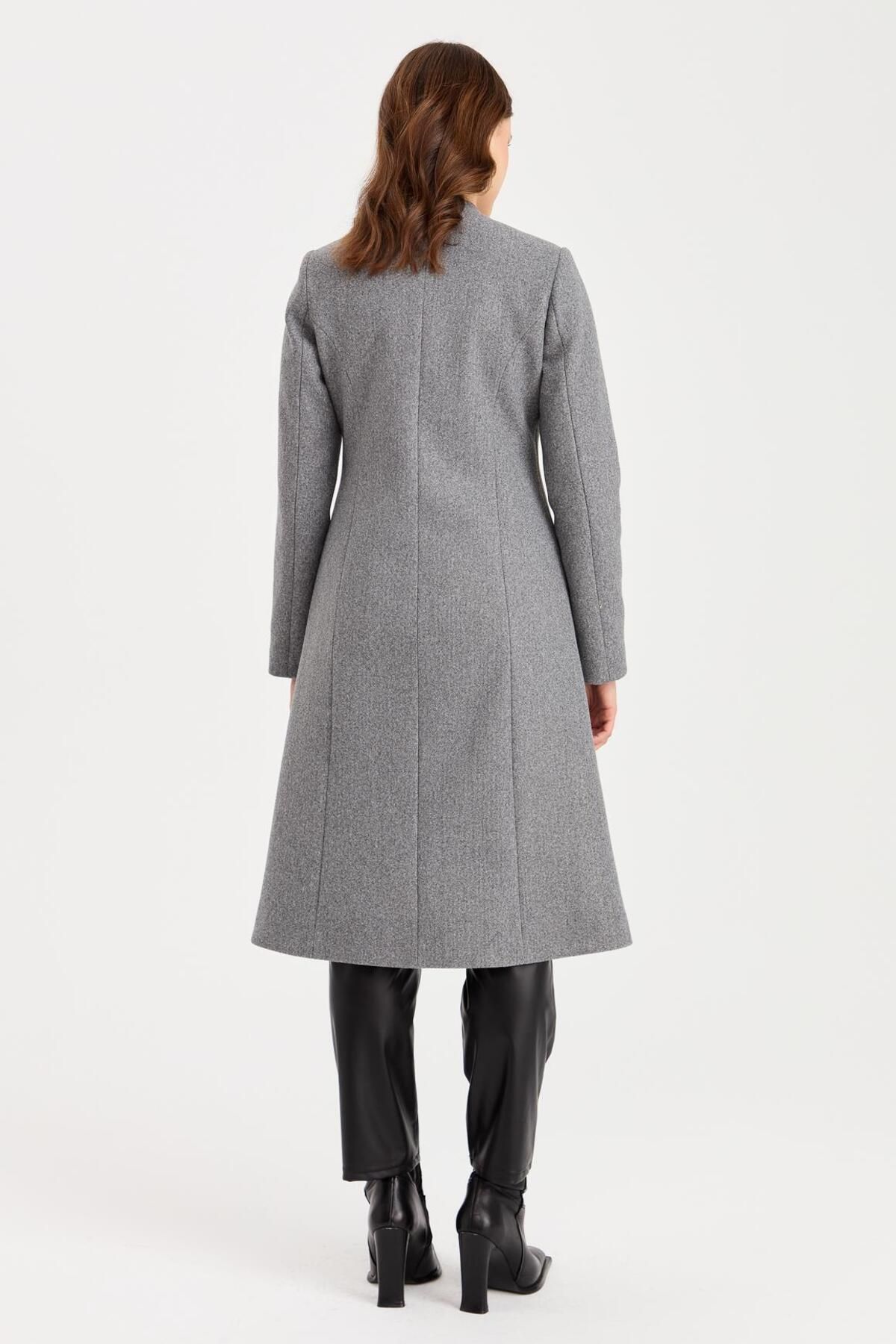 Esswaap-Brooch Button Detailed Intermediate Coat Anthracite 5