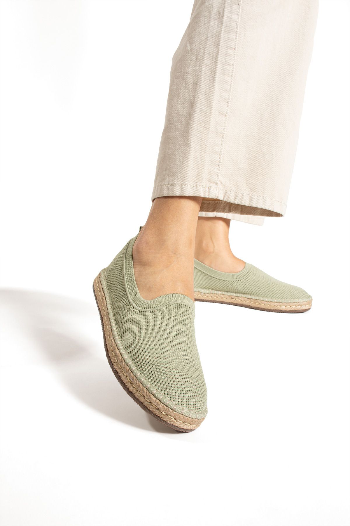Yula Fashion Shoes-حذاء إسبادريل كاجوال نسائي باللون الأخضر 3