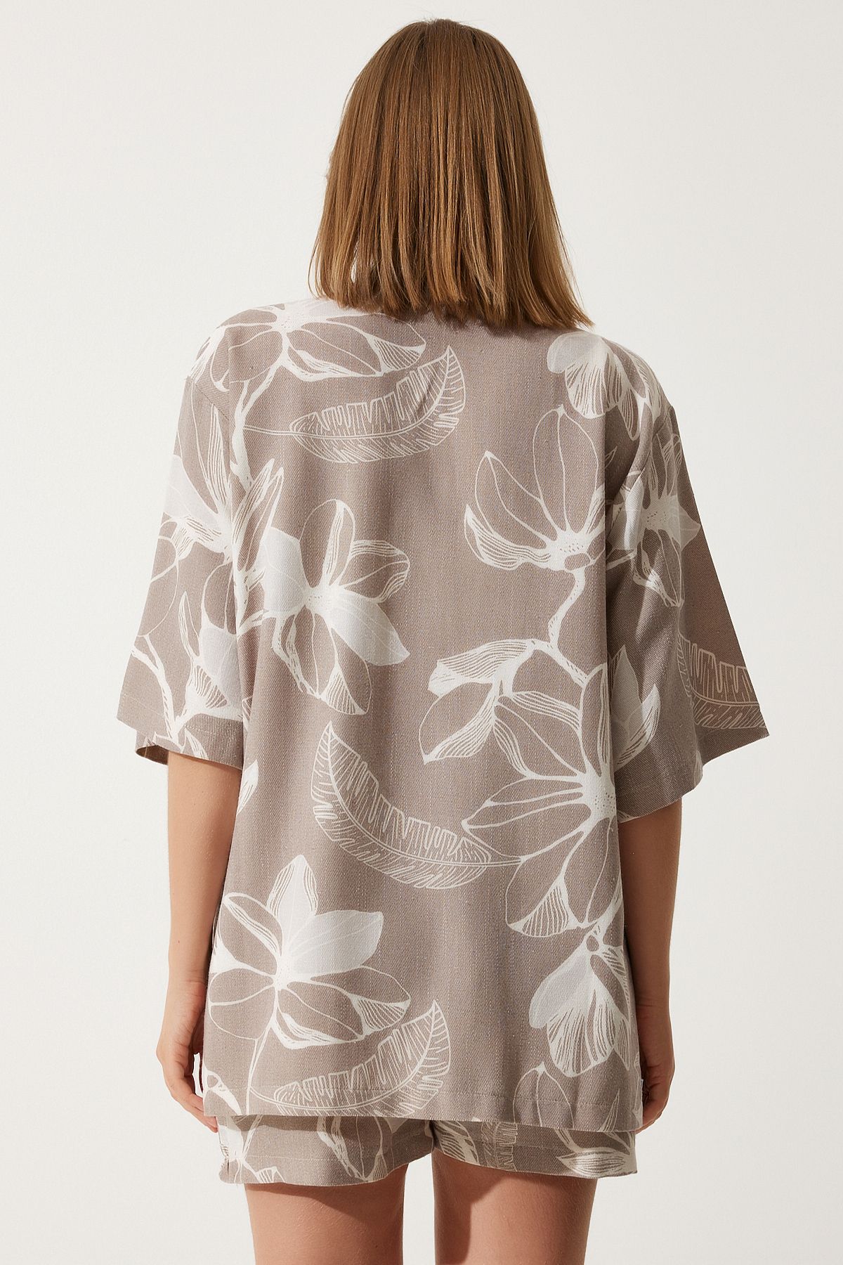 Happiness İstanbul-Damskie letnie szorty kimono z surowego lnu w tropikalny wzór w kamienie BP00157 4