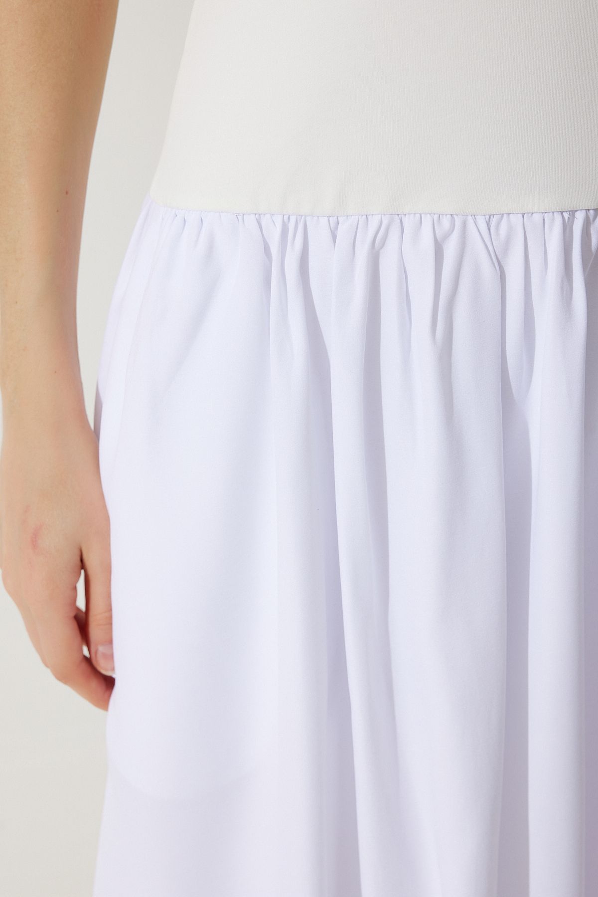 Happiness İstanbul-Women's White Balloon Midi Dress UB00276 5