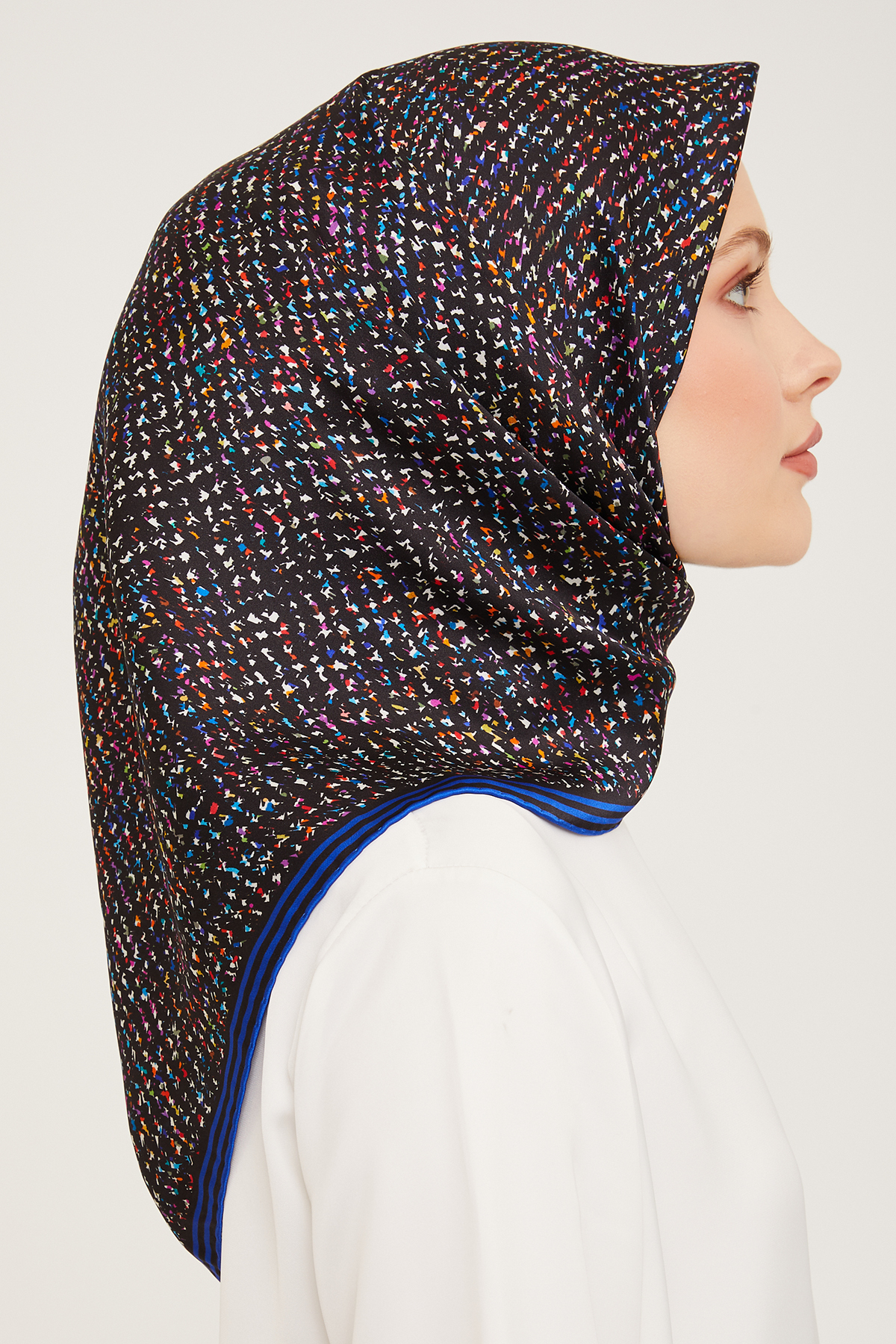 روسری زنانه آرمینه | E23KA9013D03 Armine - Image 3