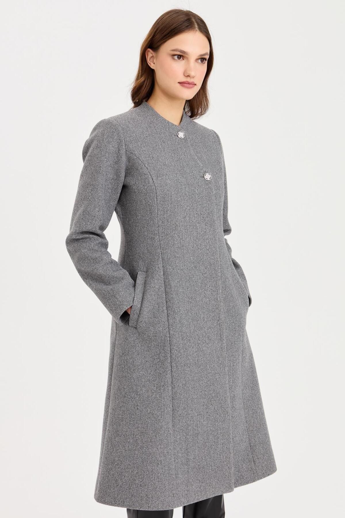 Esswaap-Brooch Button Detailed Intermediate Coat Anthracite 2