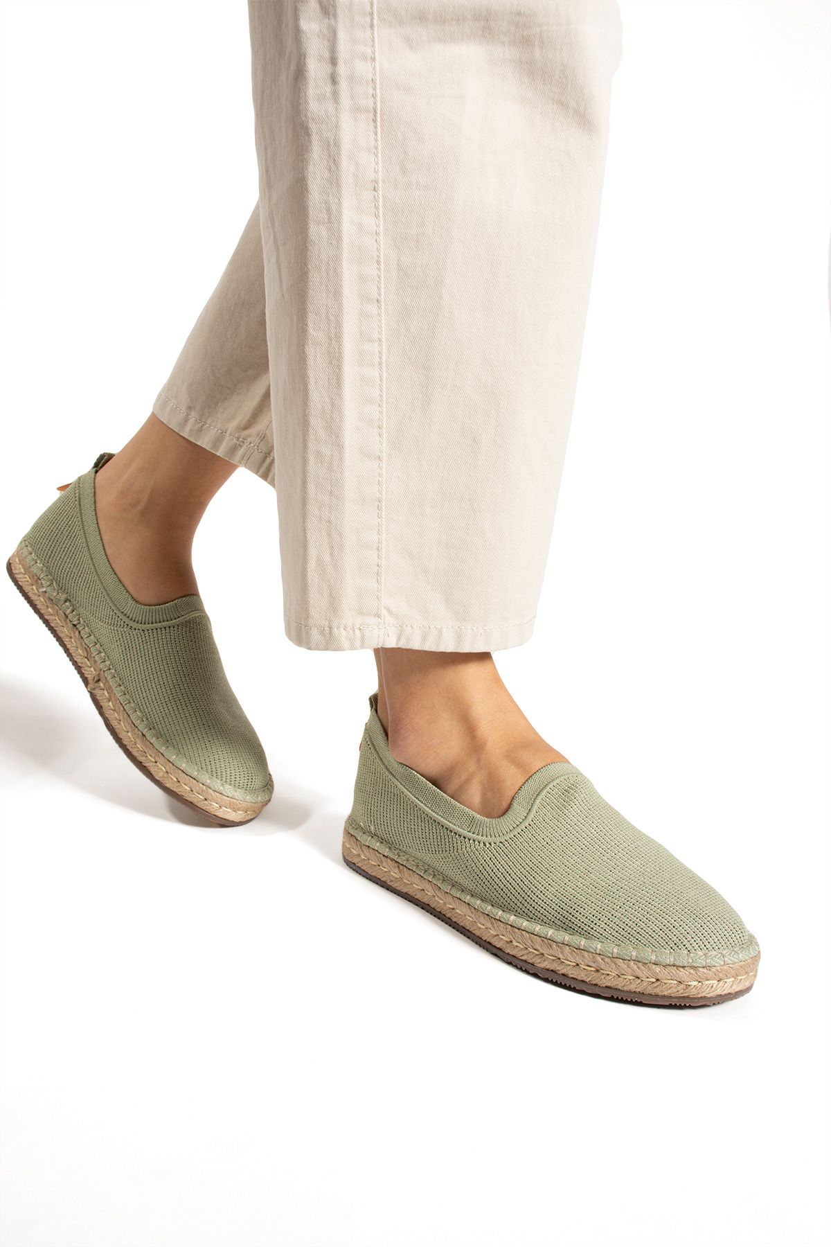 Yula Fashion Shoes-حذاء إسبادريل كاجوال نسائي باللون الأخضر 2