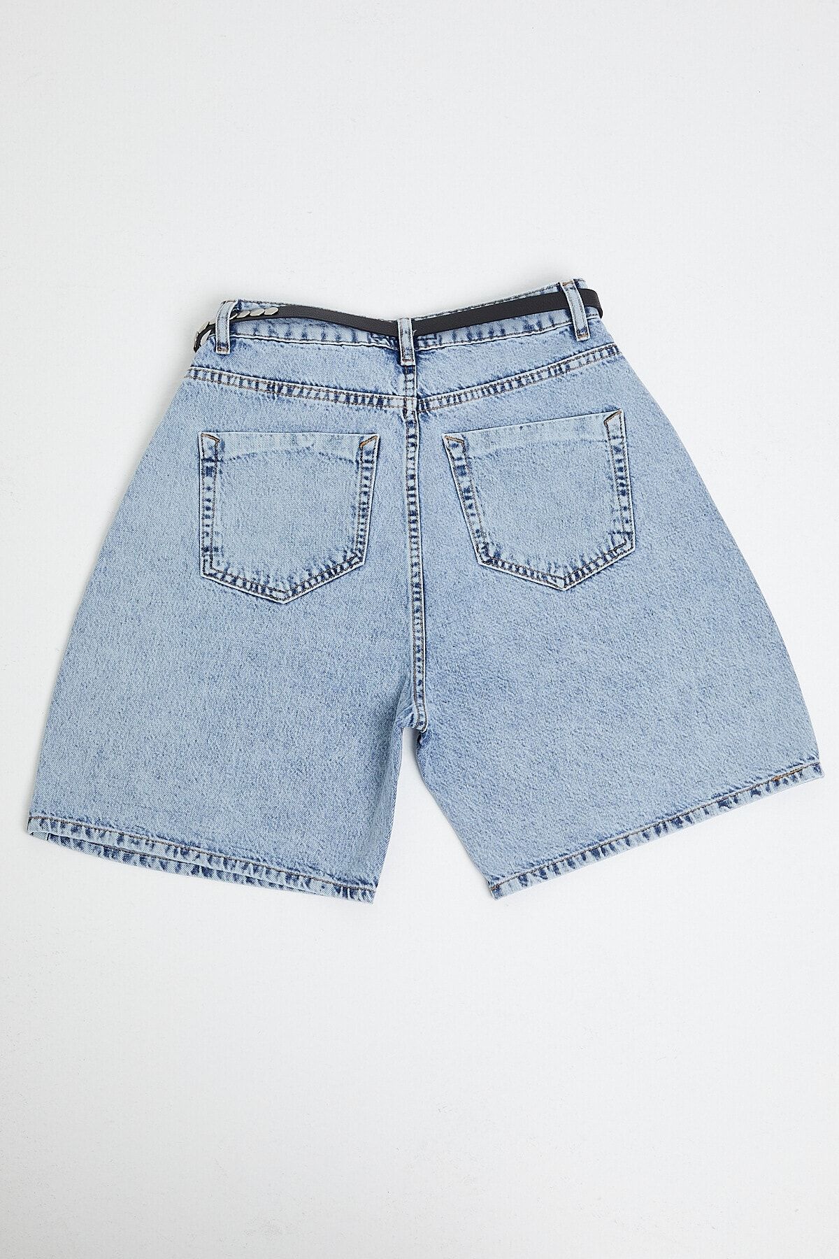cracpot-Light Blue Plus Size Shorts + Belt 2