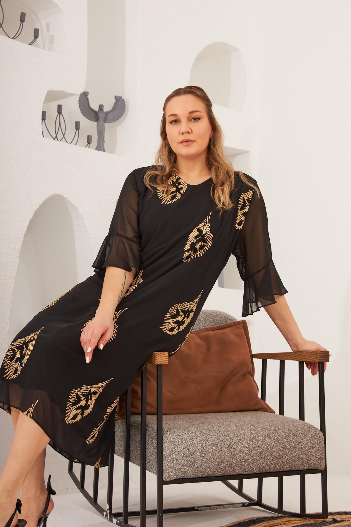 RMG-Plus Size Black Evening Dress with Embroidery Detail and Lingerie 6