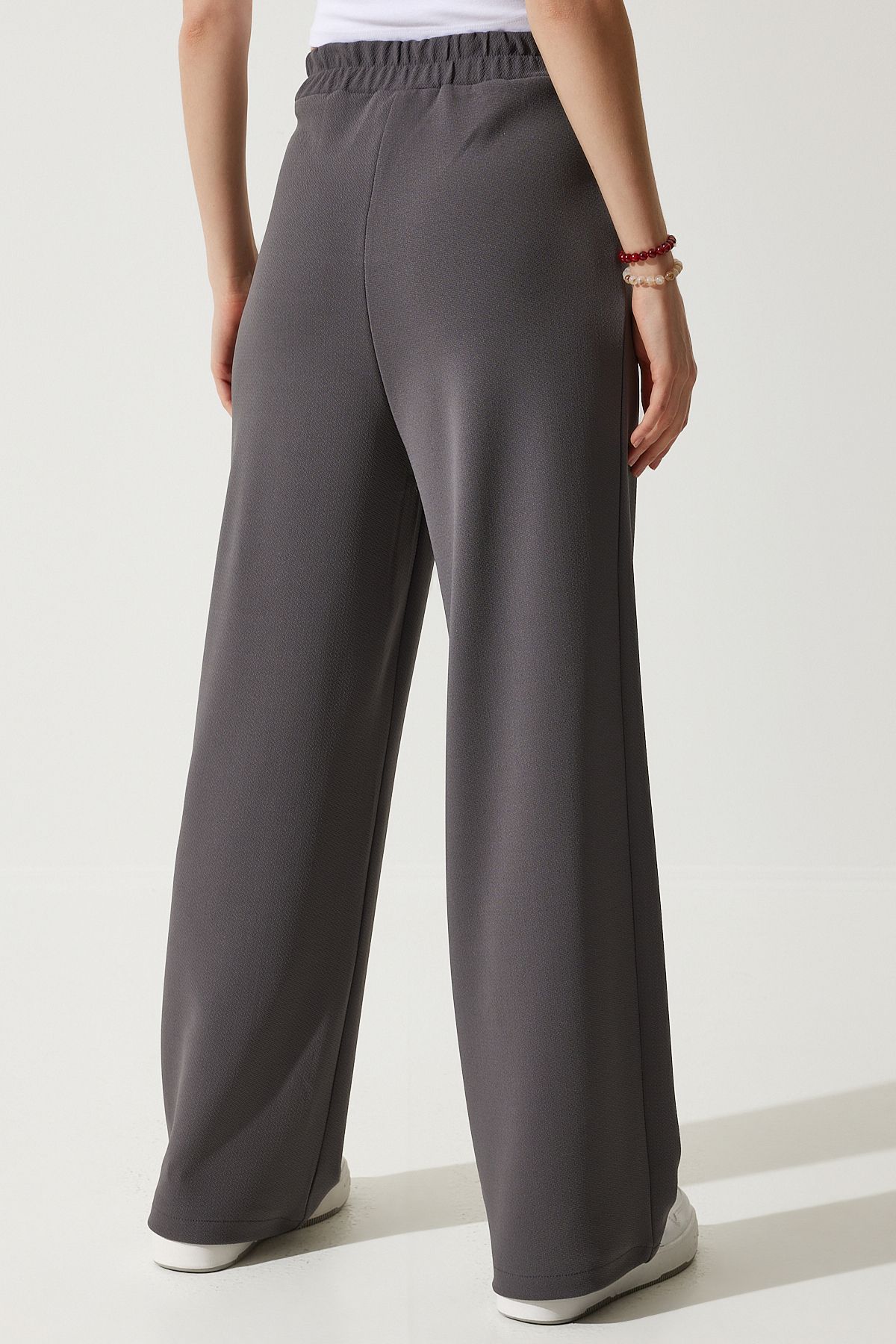 Happiness İstanbul-Women's Anthracite Wide Leg Sweatpants RV00193 4