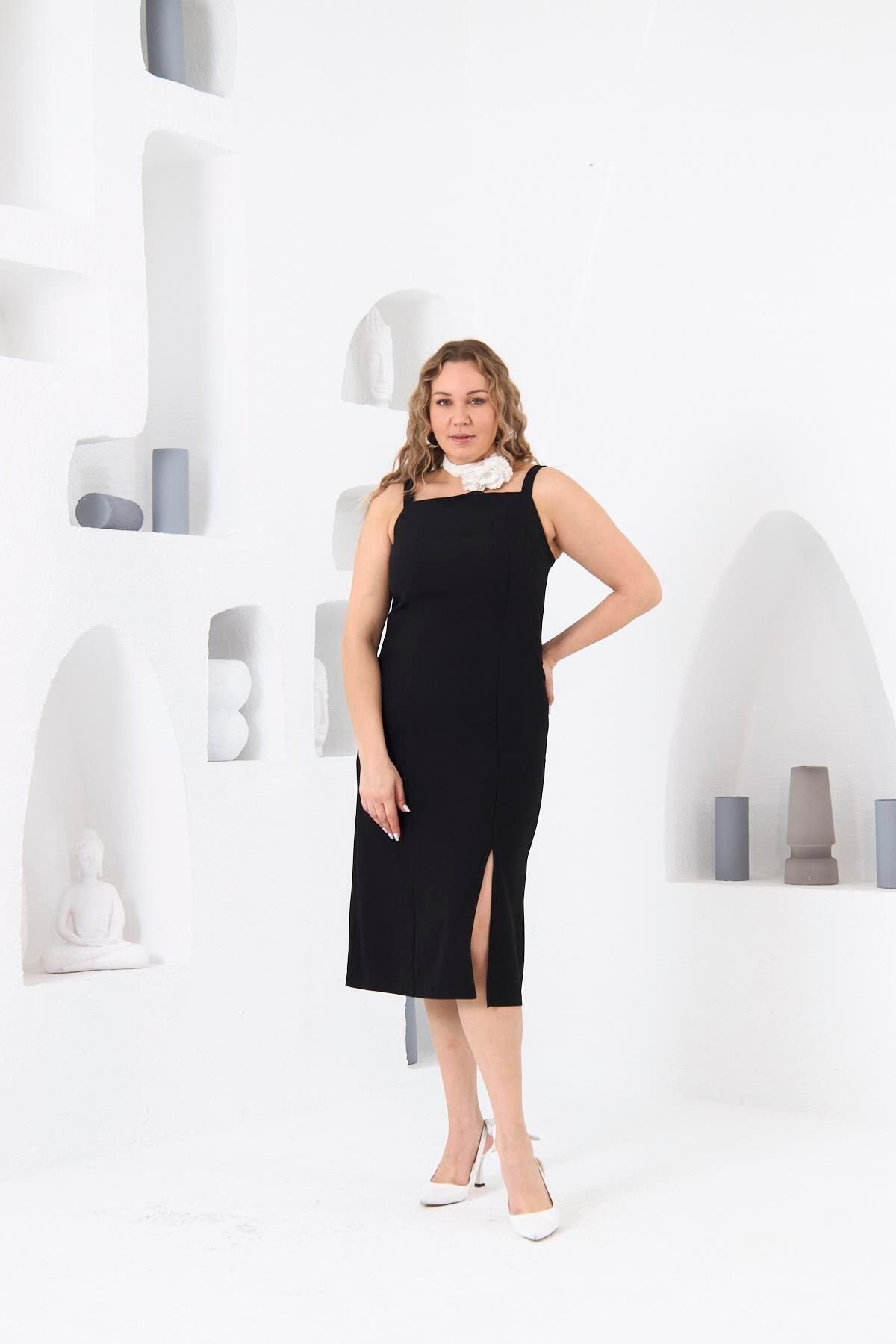 RMG-Black Plus Size Dress - Lined and Slit Detail 3