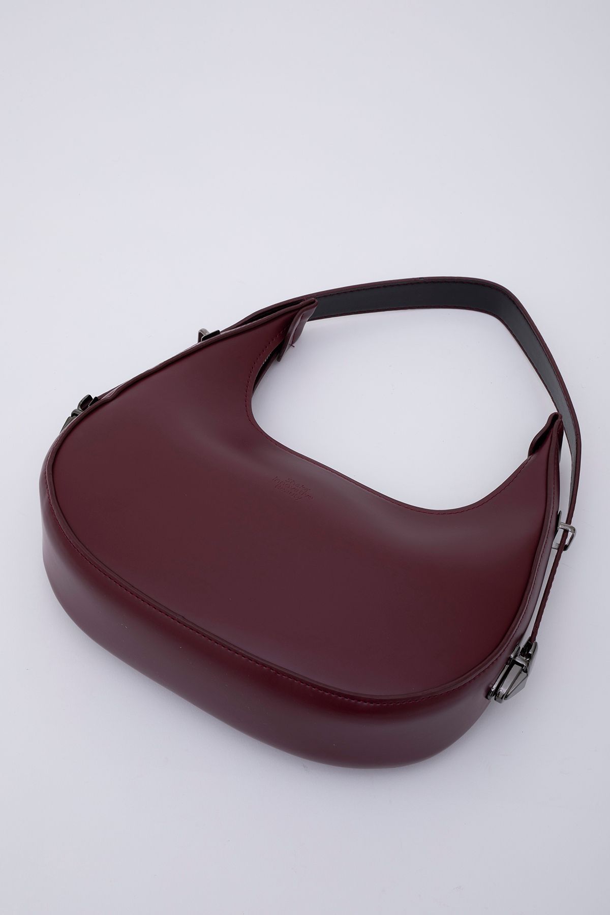 https://cdn.dsmcdn.com/ty1291/product/media/images/prod/SPM/PIM/20240503/11/f414c447-0eb1-31d7-a73f-6e8a0e8a8cbe/1_org_zoom.jpg