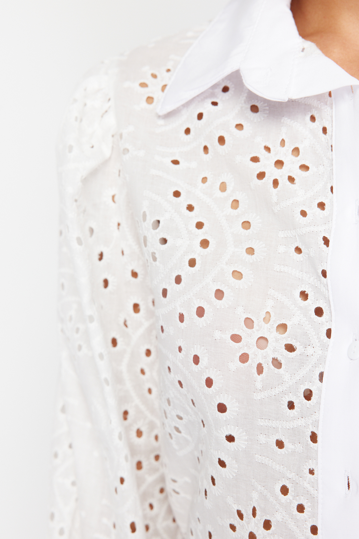 Trendyolmilla  Beyaz Dantel Kumaş Regular Normal Kalıp Dokuma Gömlek TEDSS24GO00014 - Görsel 3