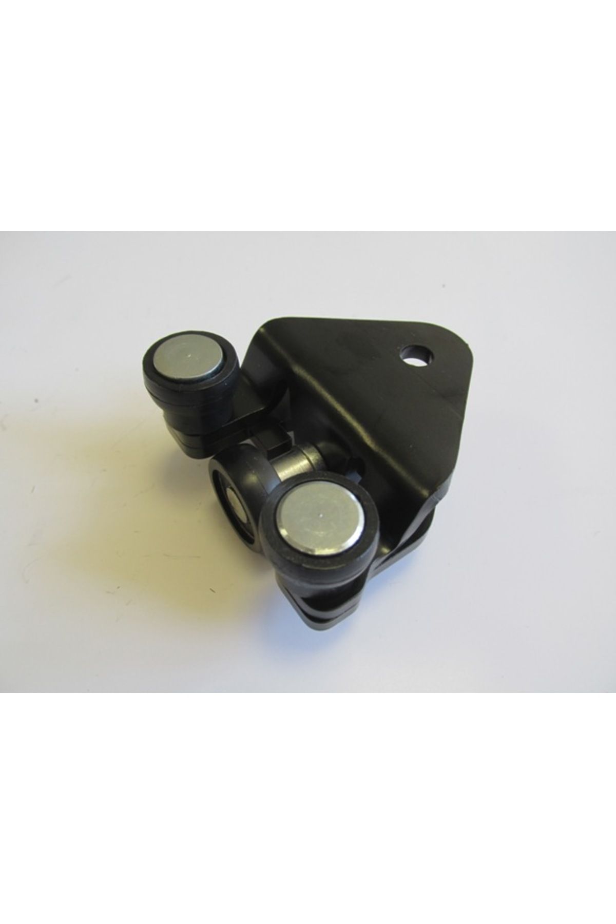 FAM-Peugeot Bıpper- 08/17; Sliding Door Bottom Rail Joint Right/Left Same (Qty) (Oem No: 1378343080) 4