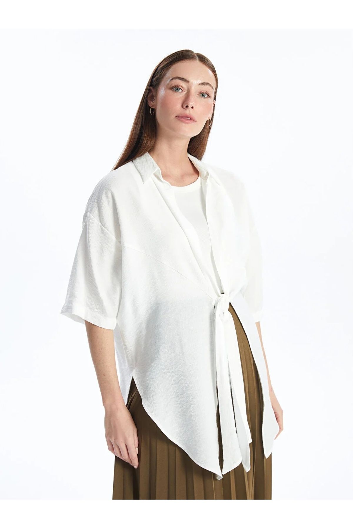 LCWAIKIKI Classic Şal Yaka Düz Oversize Kadın Kimono