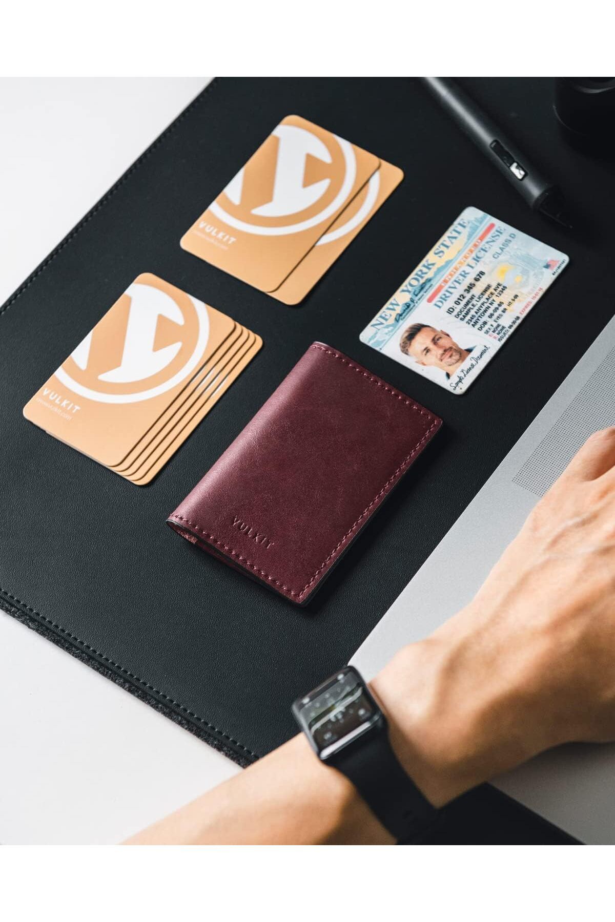 کیف پول مردانه و زنانه کارت ویزیت چرمی ULTRA SLIM CARD راه حل شیک کاربردی VULKIT