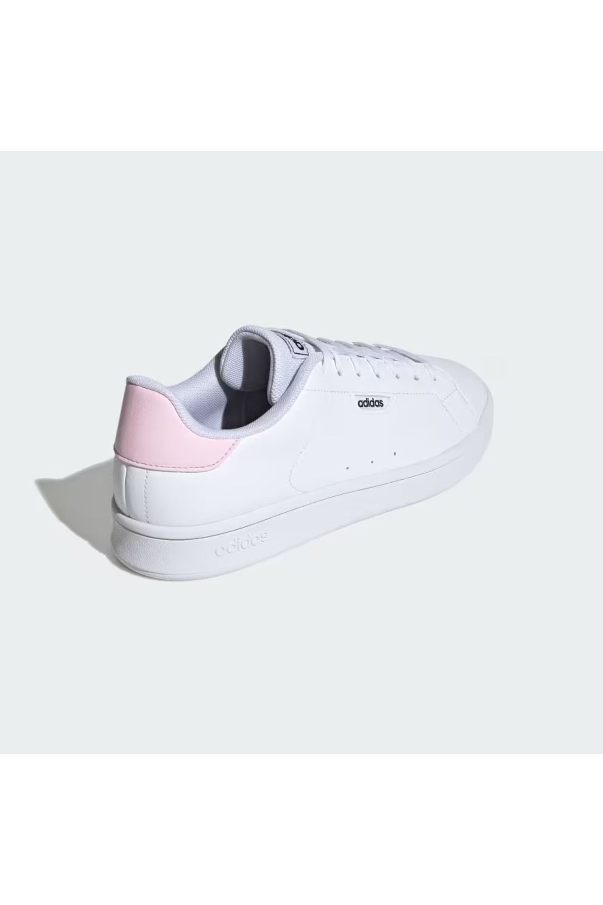 کفش پیاده روی سفید زنانه ورزشی دربار شهری اورجینال adidas