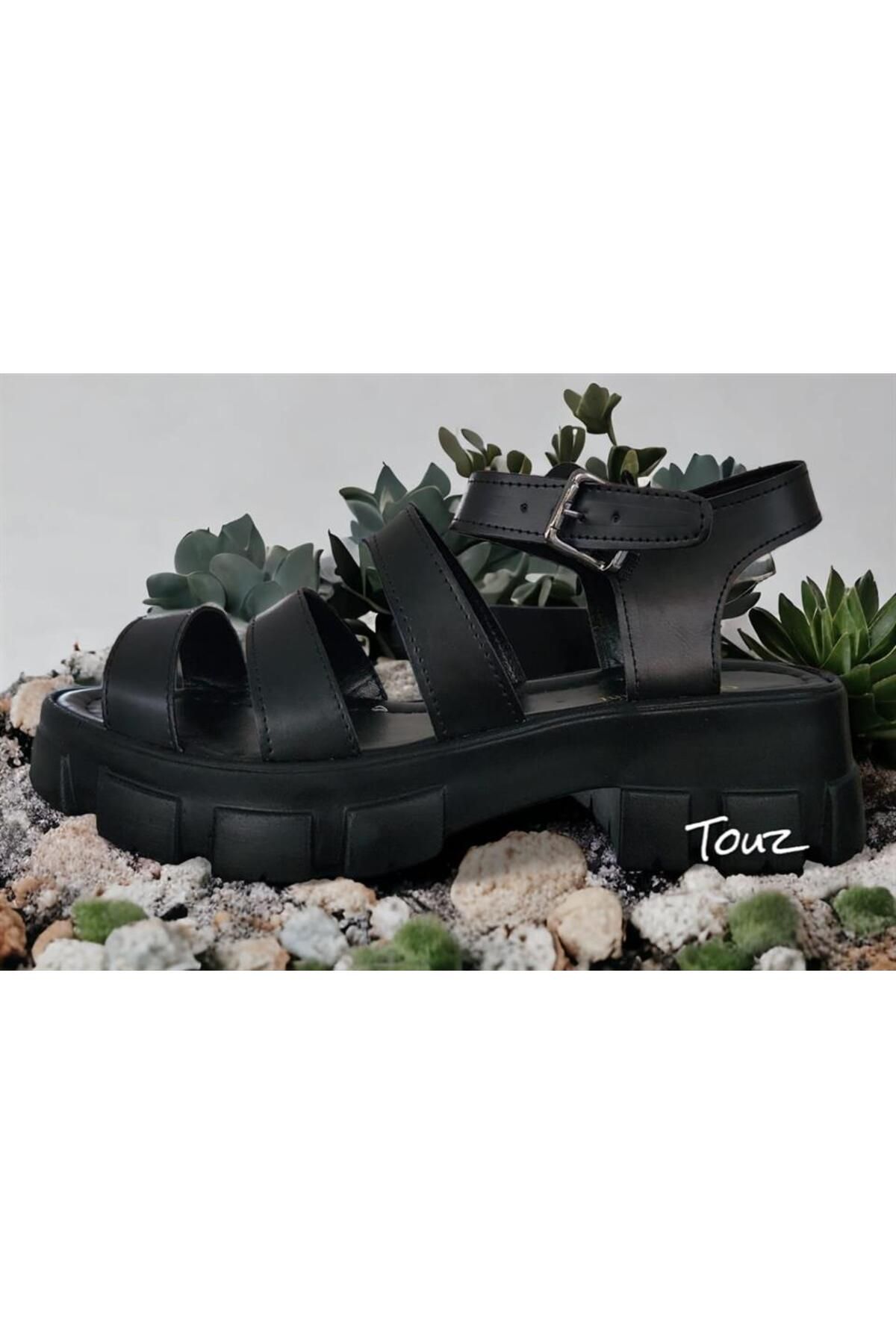 Touz-Single Buckle Thick Sole Women's Black Sandals 2