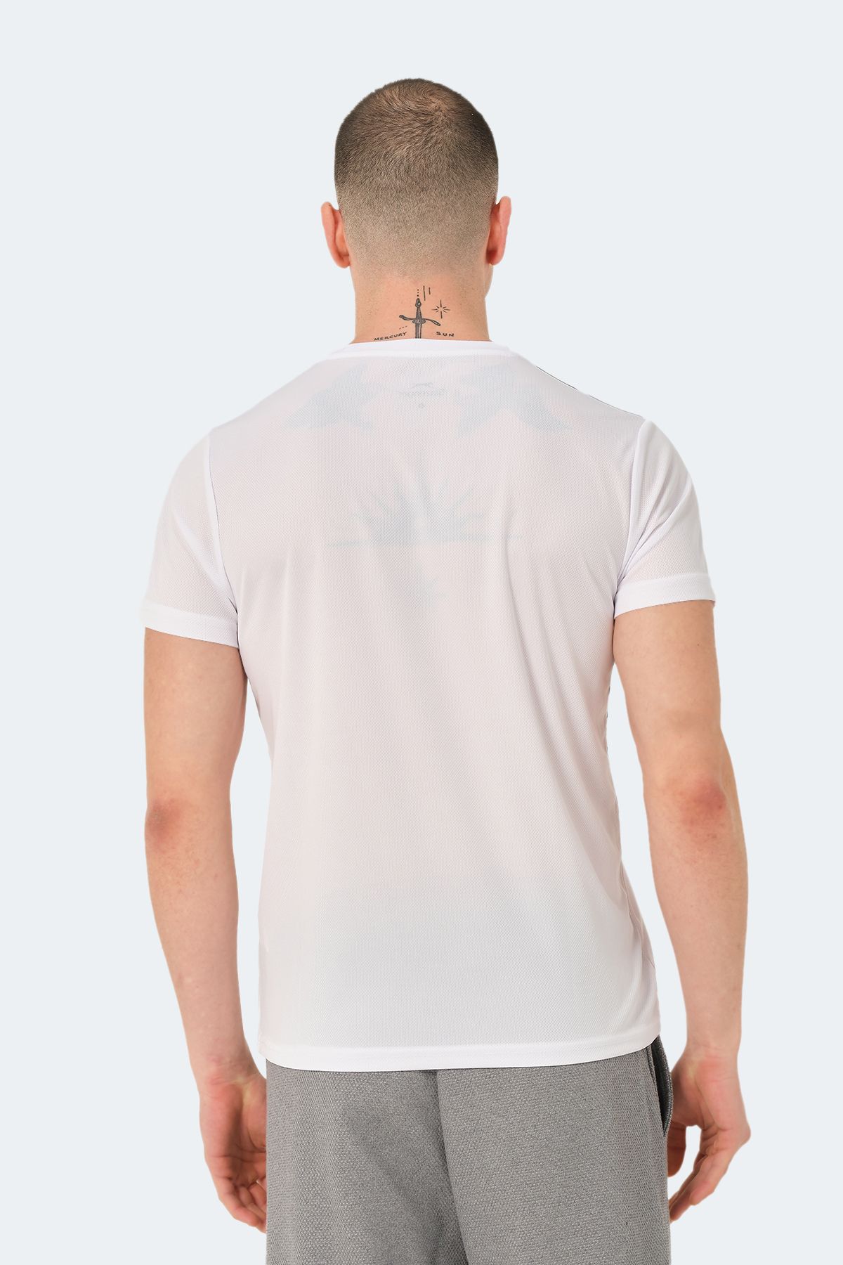 تی شرت مردانه RAVEN سفید Slazenger