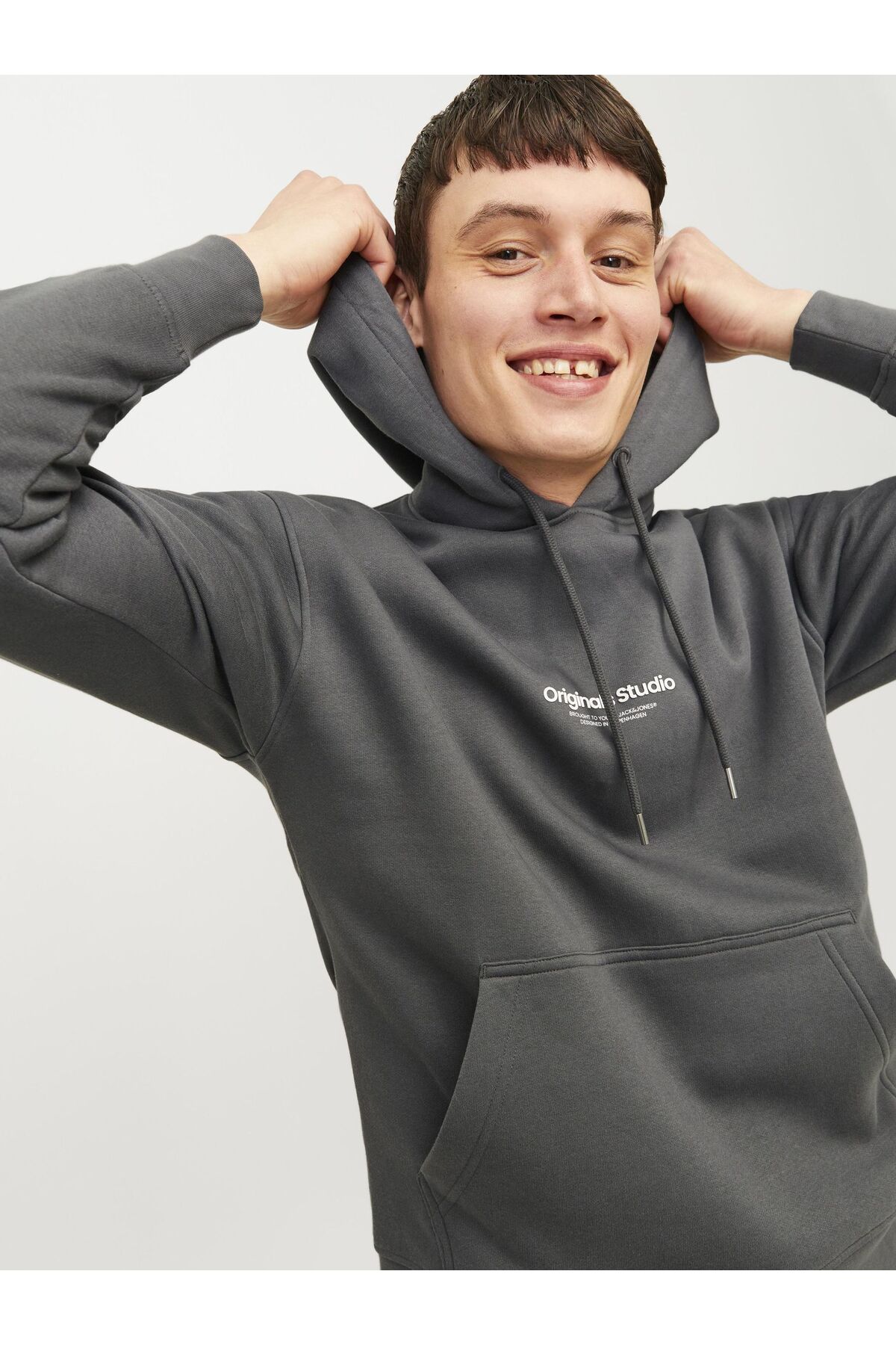 سویشرت مردانه طرح دار آستین استاندارد | جک اند جونز Jack & Jones TYC08CDFED170935408409730 - تصویر 7