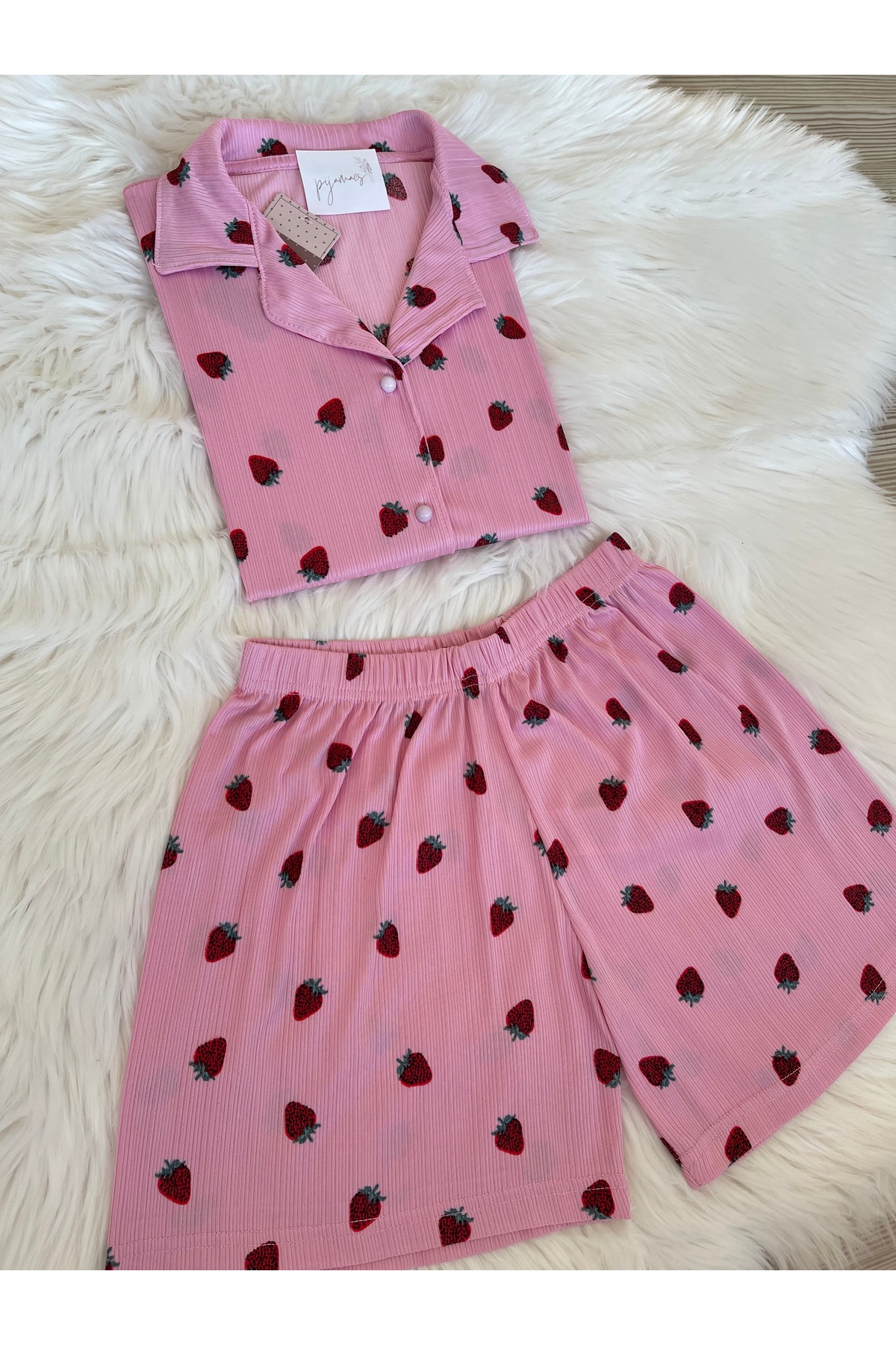 Pijamacs-PINK STRAWEL PATTERNED PEGASUS SHORTS PJAMA SET 2
