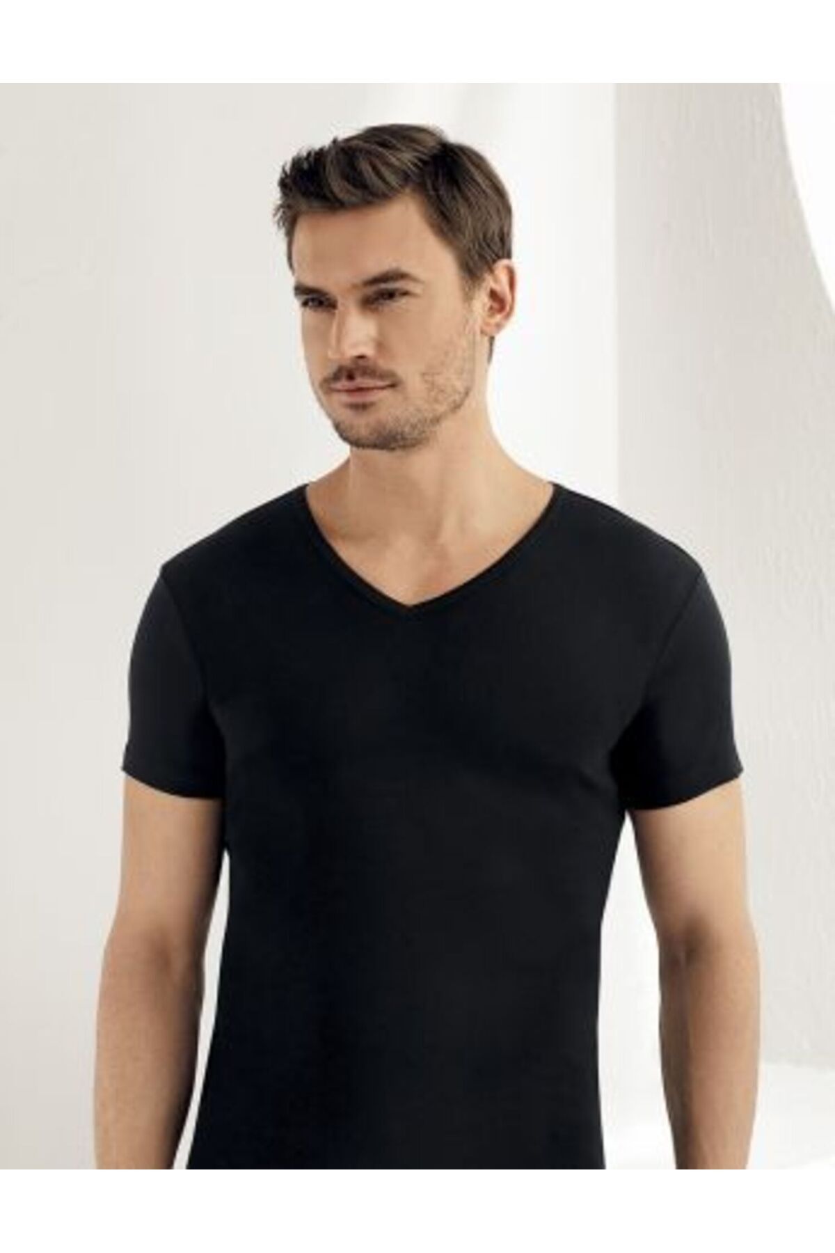 Şahinler Mailet Negru Cu Mâneci Scurte Și Decolteu În V Pentru Bărbați Me026 Masculin - M