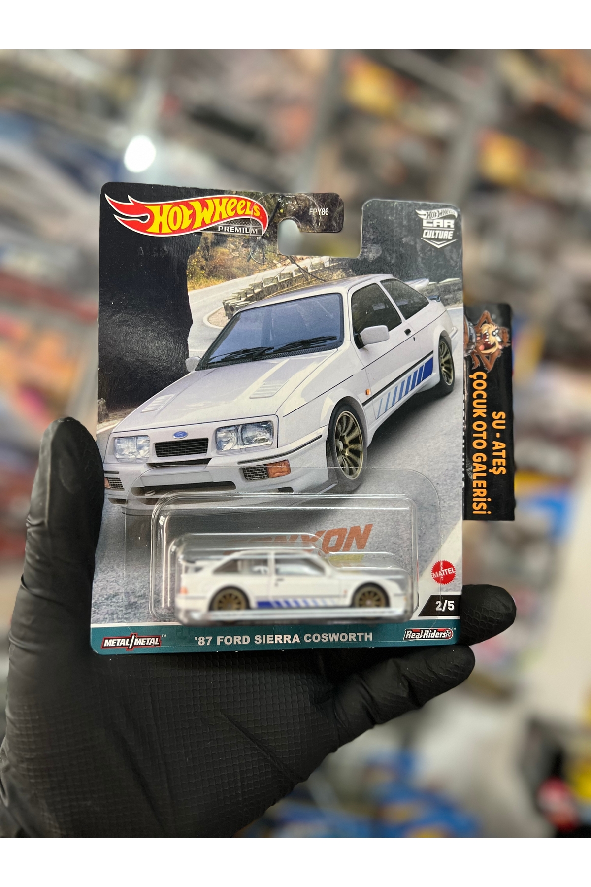 HOT WHEELS Uyumlu '87 Ford Sıerra Coswort (1.64 premıum ) - Fiyatı