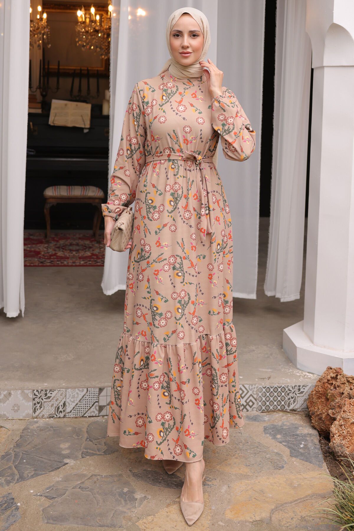 benguen-12014 Kleid mit Blumendruck und elastischen Ärmeln in Beige 4
