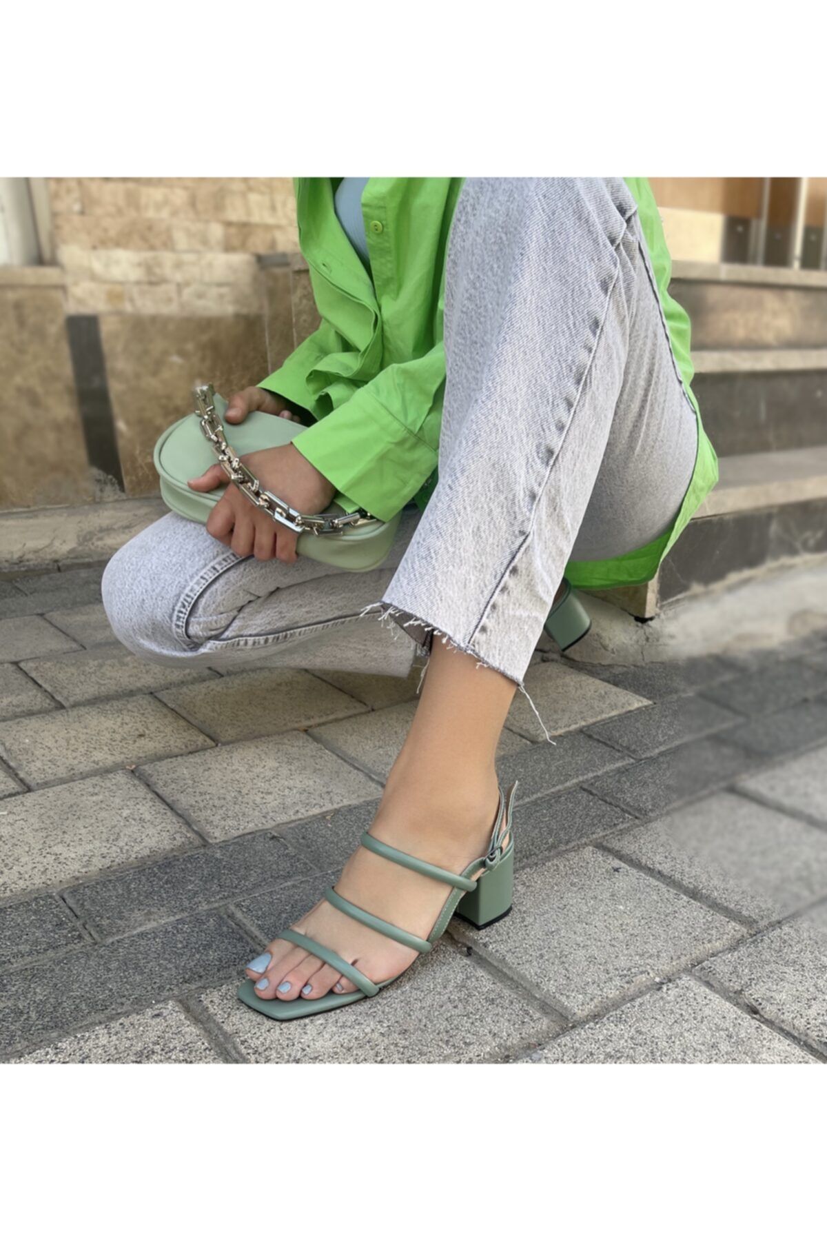 3 stripes sandals best sale