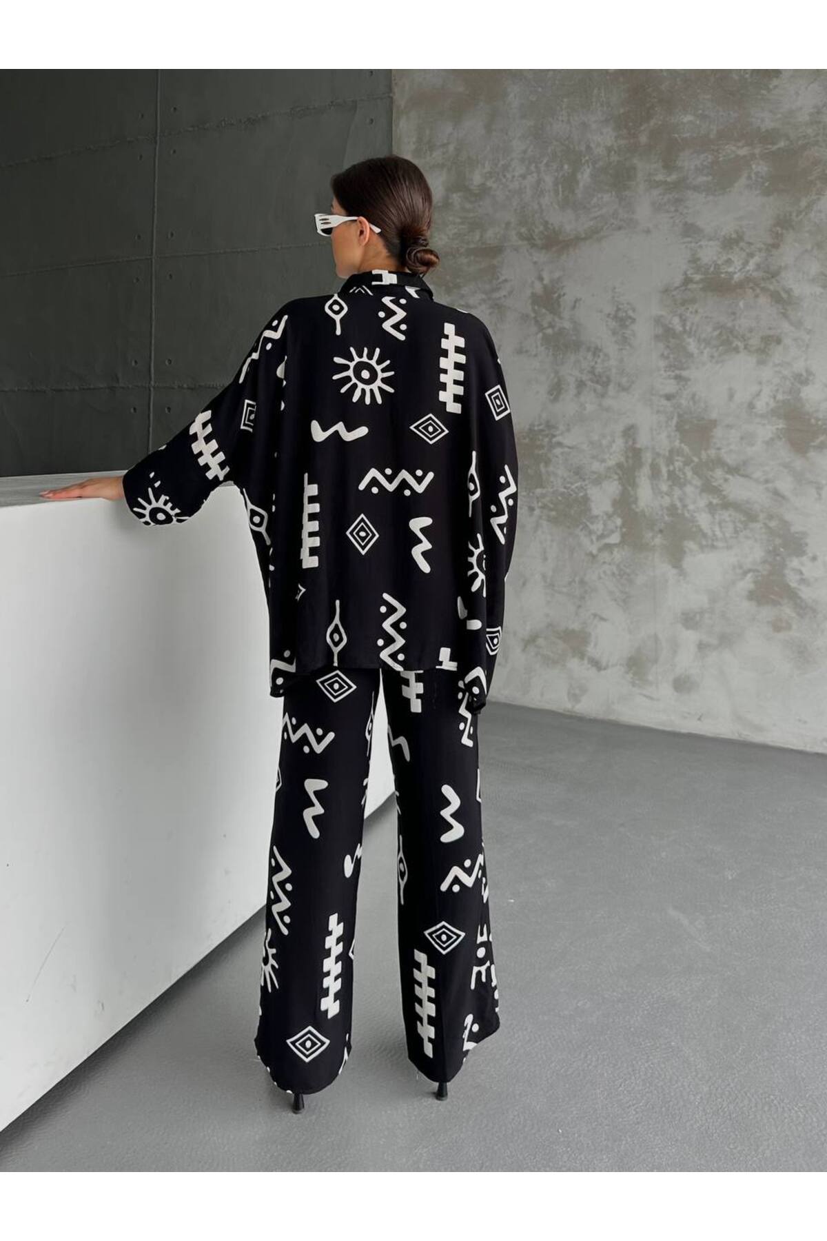 Keten Oversize Desenli Alt Üst Takım Siyah - Görsel 4