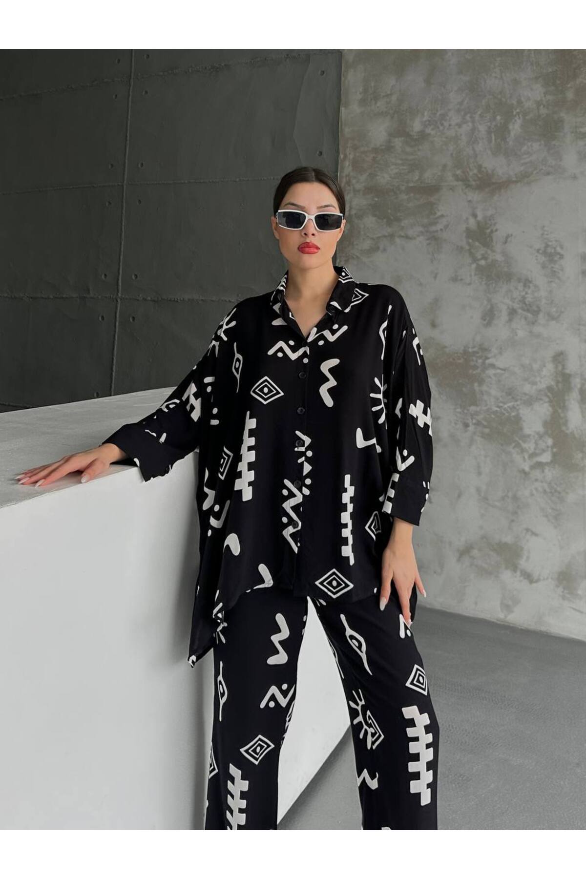 Keten Oversize Desenli Alt Üst Takım Siyah - Görsel 5