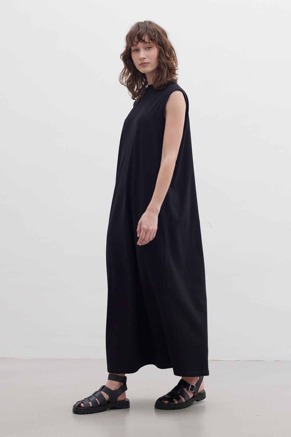 Manuka-KLEID MIT STRICKFUTTER SCHWARZ 3