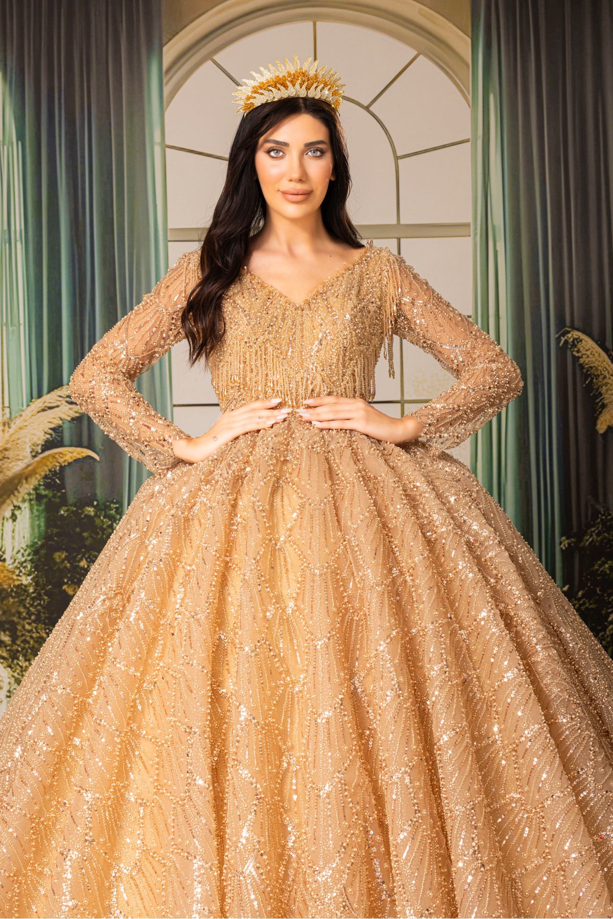 https://cdn.dsmcdn.com/ty1300/product/media/images/prod/SPM/PIM/20240507/19/e2a1be3e-3810-3488-914a-e00815cc79f1/1_org_zoom.jpg
