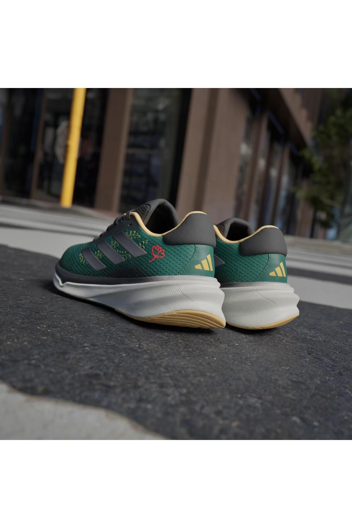 کفش دو و تمرین سبز زنانه Supernova Stride Day Earth رانینگ adidas