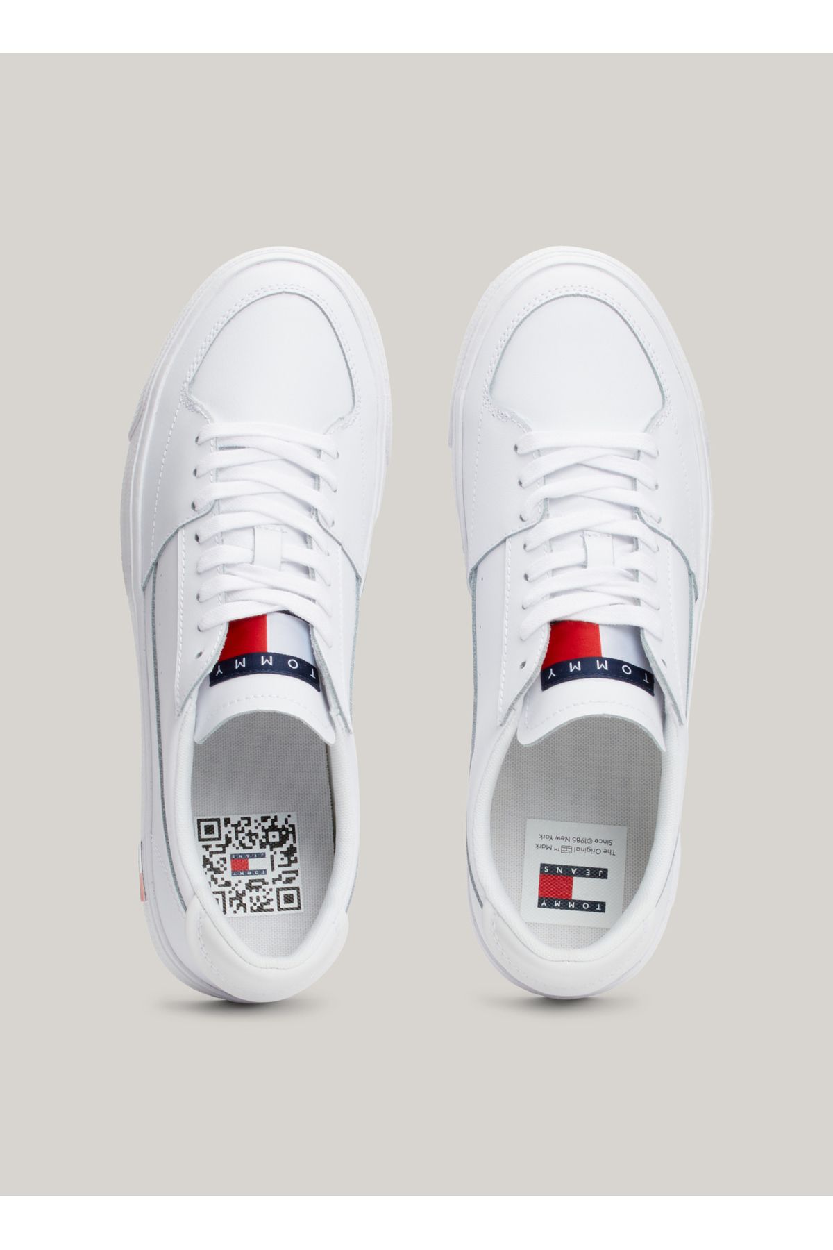 اسنیکر سفید مردانه کفش ورزشی پوست TJM Tommy Hilfiger