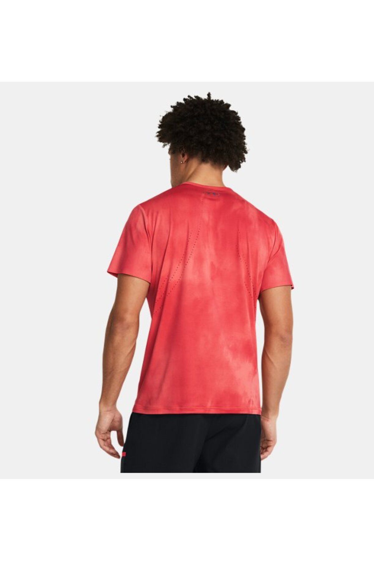 تی شرت قرمز مردانه آستین کوتاه و ناپدید شده می شود 814 Under Armour