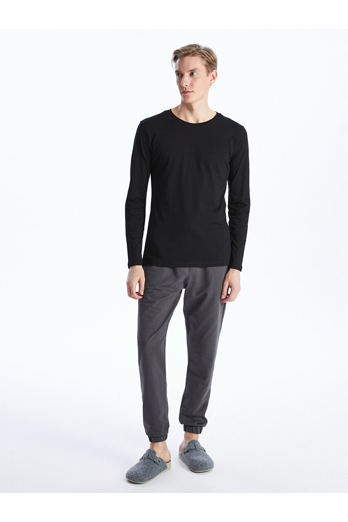 complete the look image