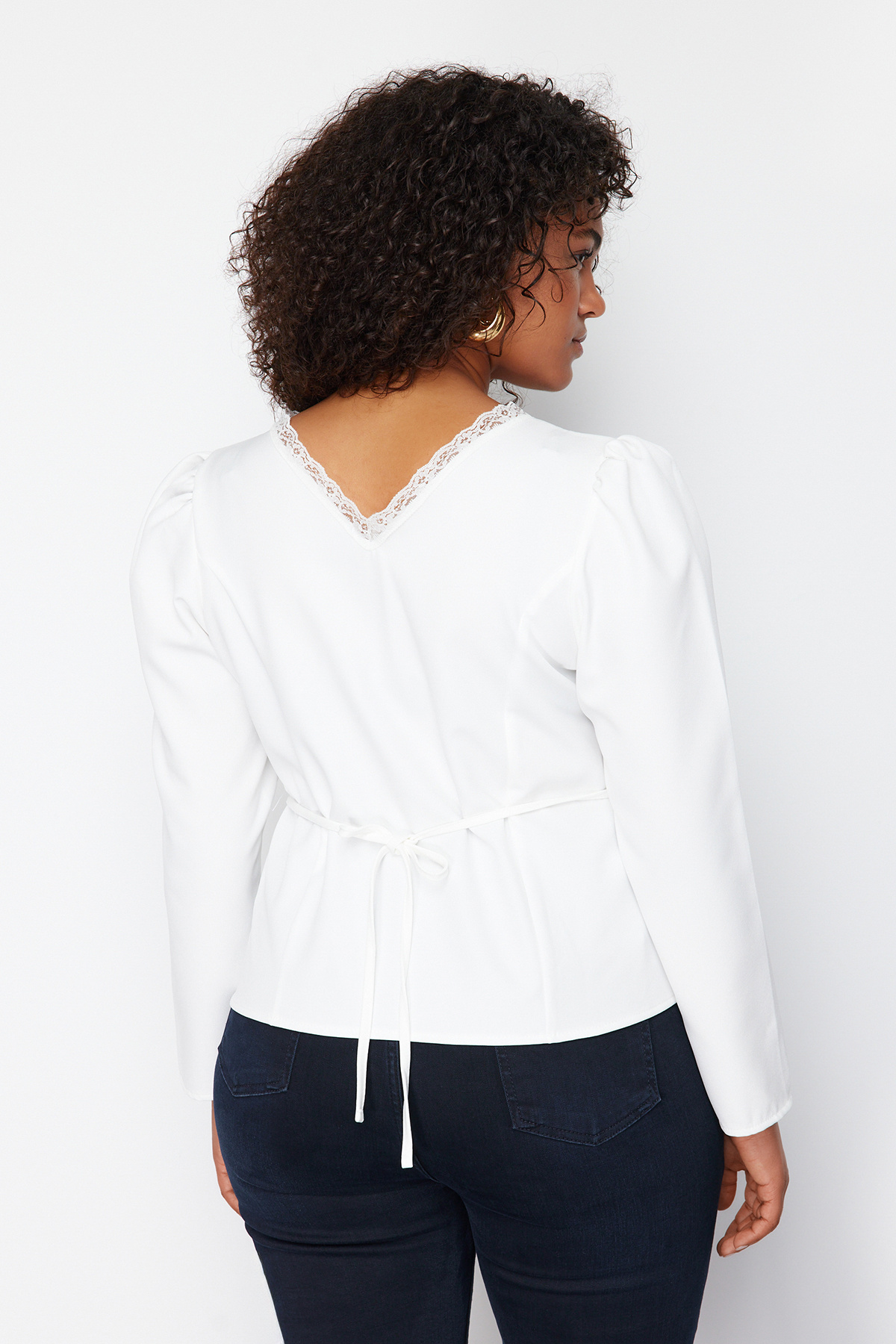 Trendyol Curve-V-Neck White Lace Plus Size Blouse - TBBSS24AF00091 6