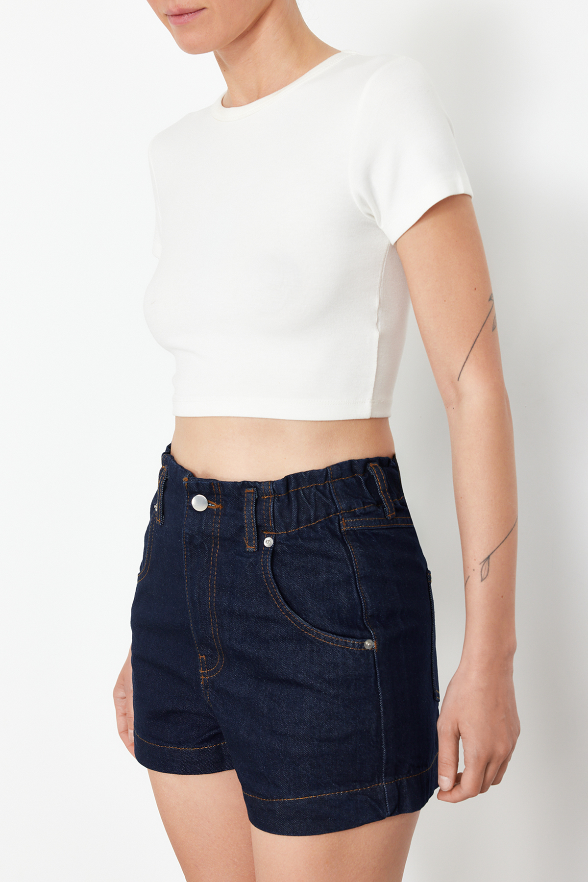 Trendyolmilla  Lacivert Denim Şort & Bermuda TEDSS24SR00026