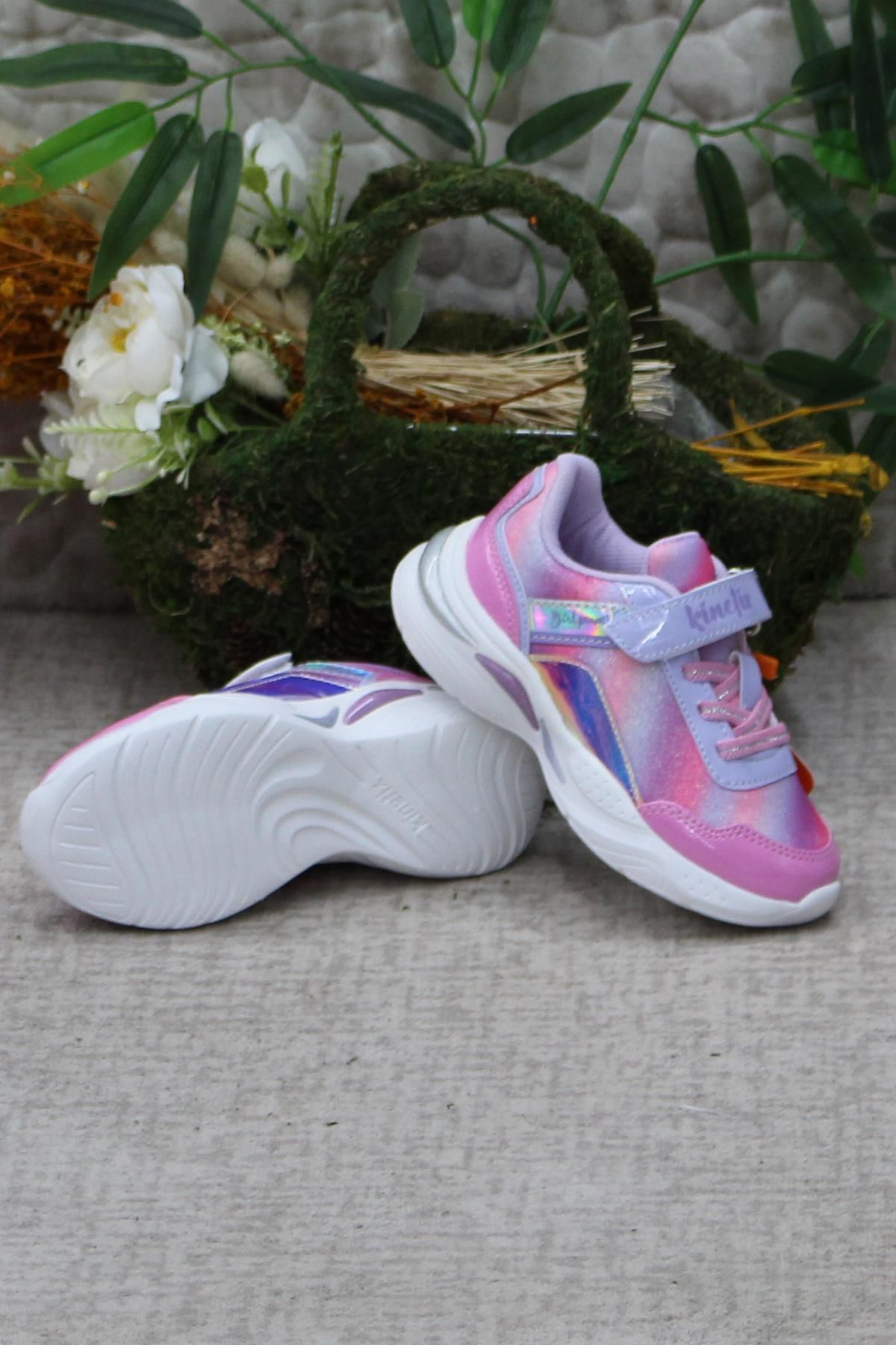 کفش دخترانه سبک وزن Wanna Lilac Silver Anatomical محصول اصلی Kinetix