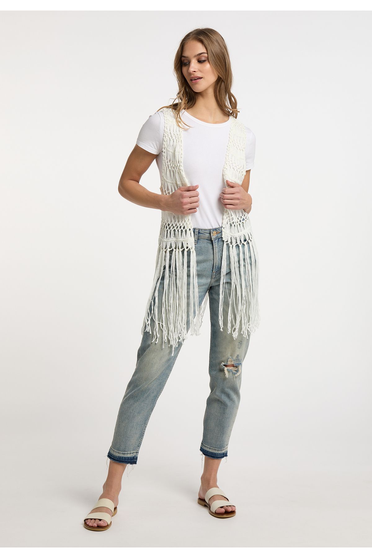 complete the look image