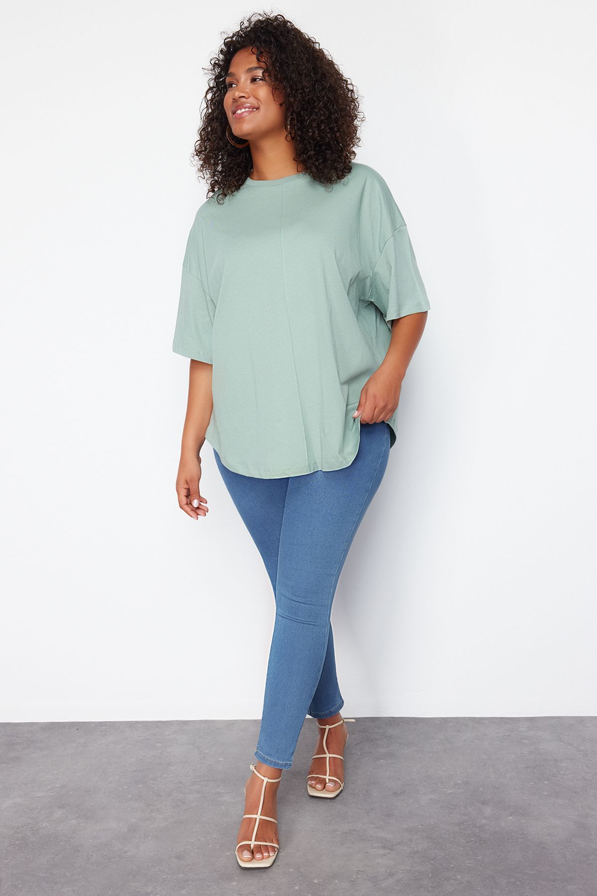 Trendyol Curve Miętowa 100% Bawełna Bardziej Ekologiczna Koszulka Oversize Z Dzianiny Kobieta - 3XL