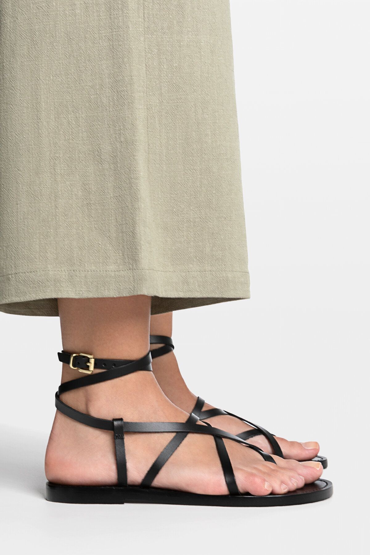 صندل تخت بند چرمی Stradivarius