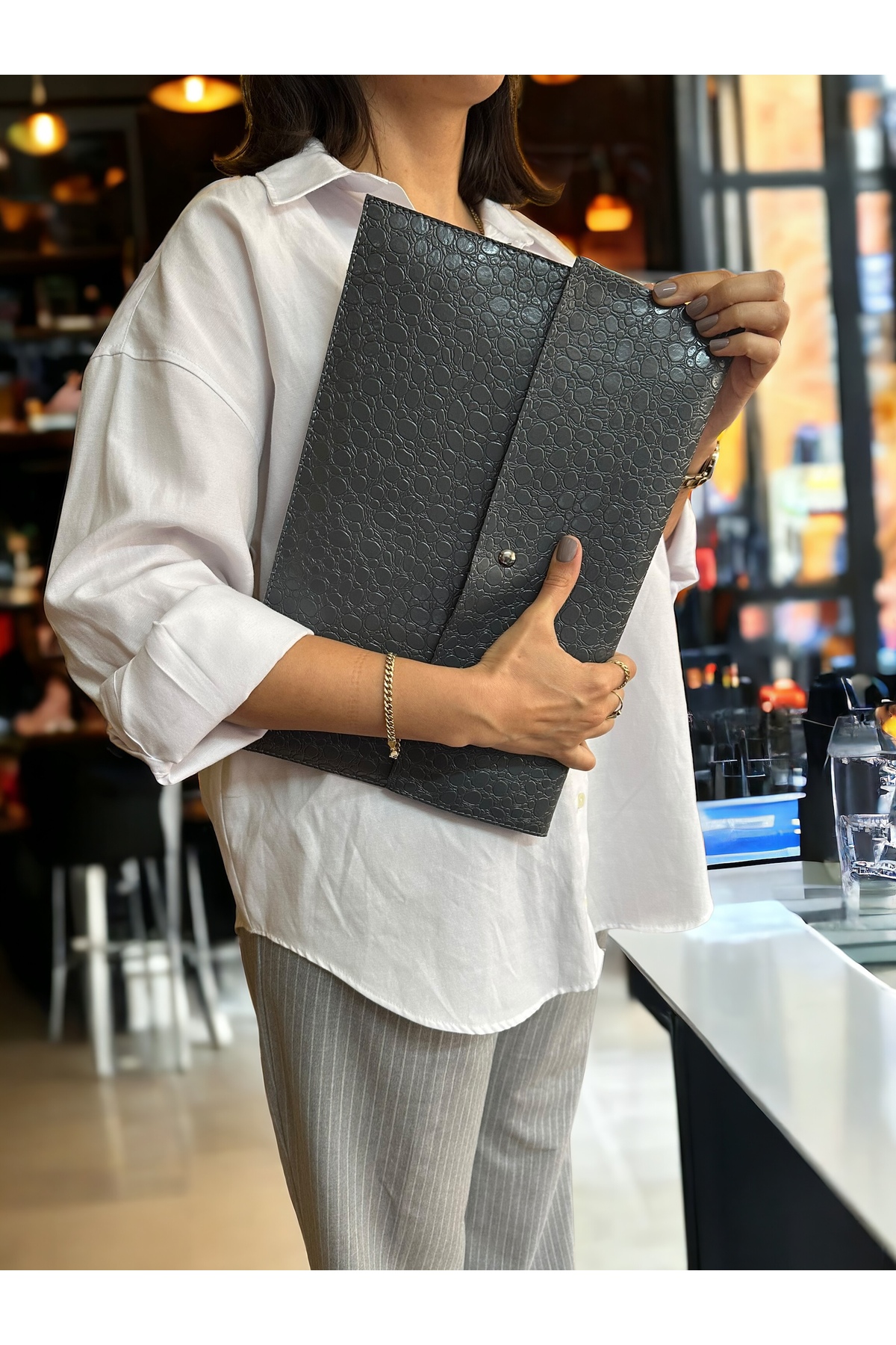 PLUSH STUDIO Ledcase Crocodile 13.3-14 Inch Bilgisayar Evrak Çantası  (36x24cm) Özel Desen