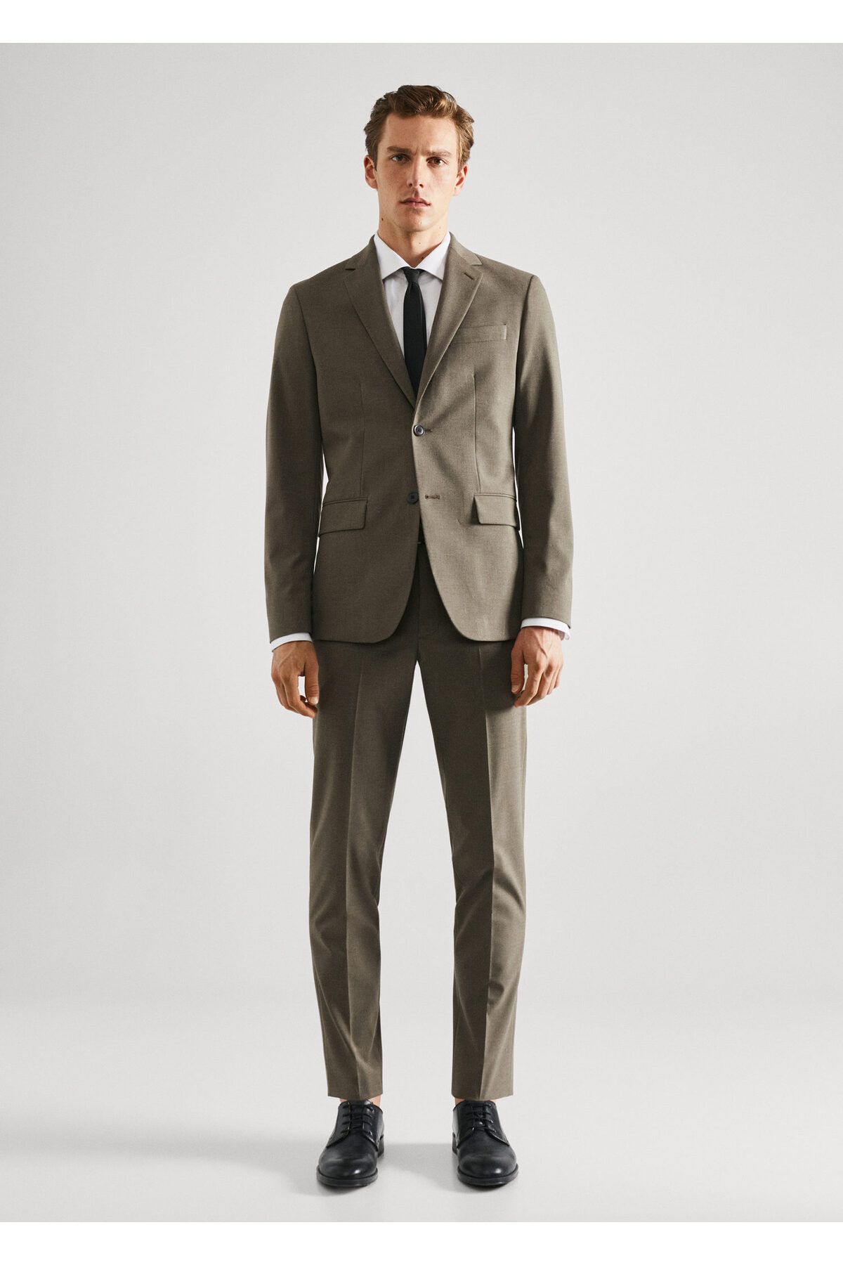 complete the look image