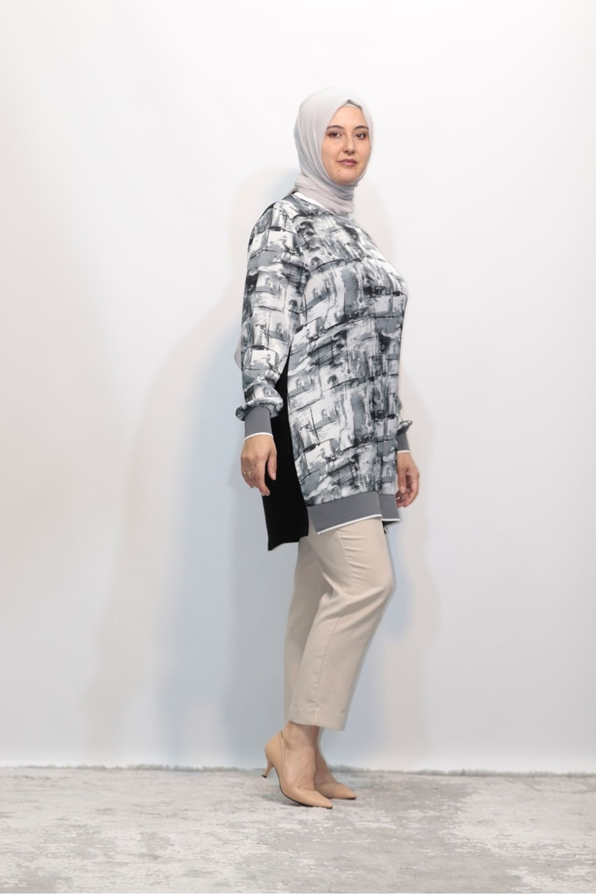 Zey&Ka Butik-JAKAR VISCOSE EMPIRED DIGITAL PRINTED RIBBACK COMBED TUNIC 2