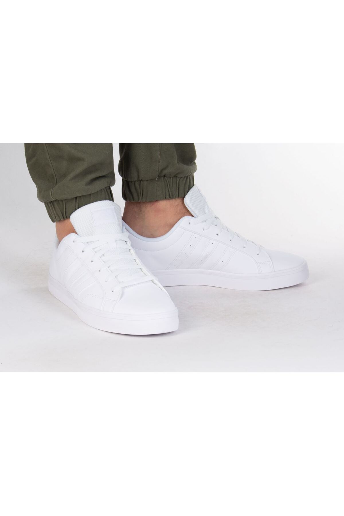 اسنیکر آدیداس HP6012-BEY