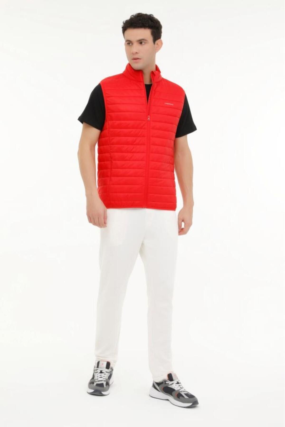 complete the look image