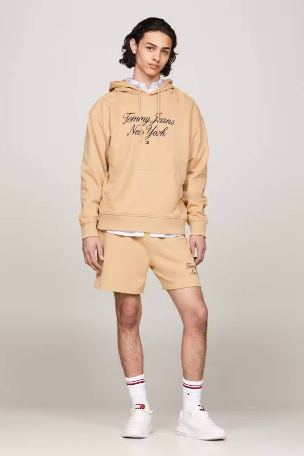 تامی جینز سویشرت مردانه گلدوزی شده با لوگو Prep Script-DM0DM18620AB0