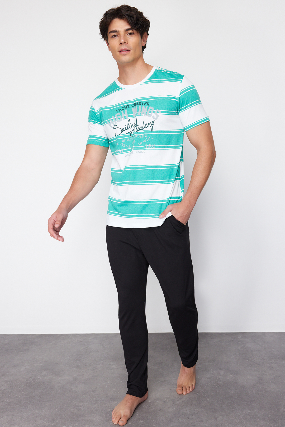 Trendyolmilla Man Yeşil Regular Fit Çizgili Örme %100 Pamuklu Pijama Takımı TMNSS24PT00041