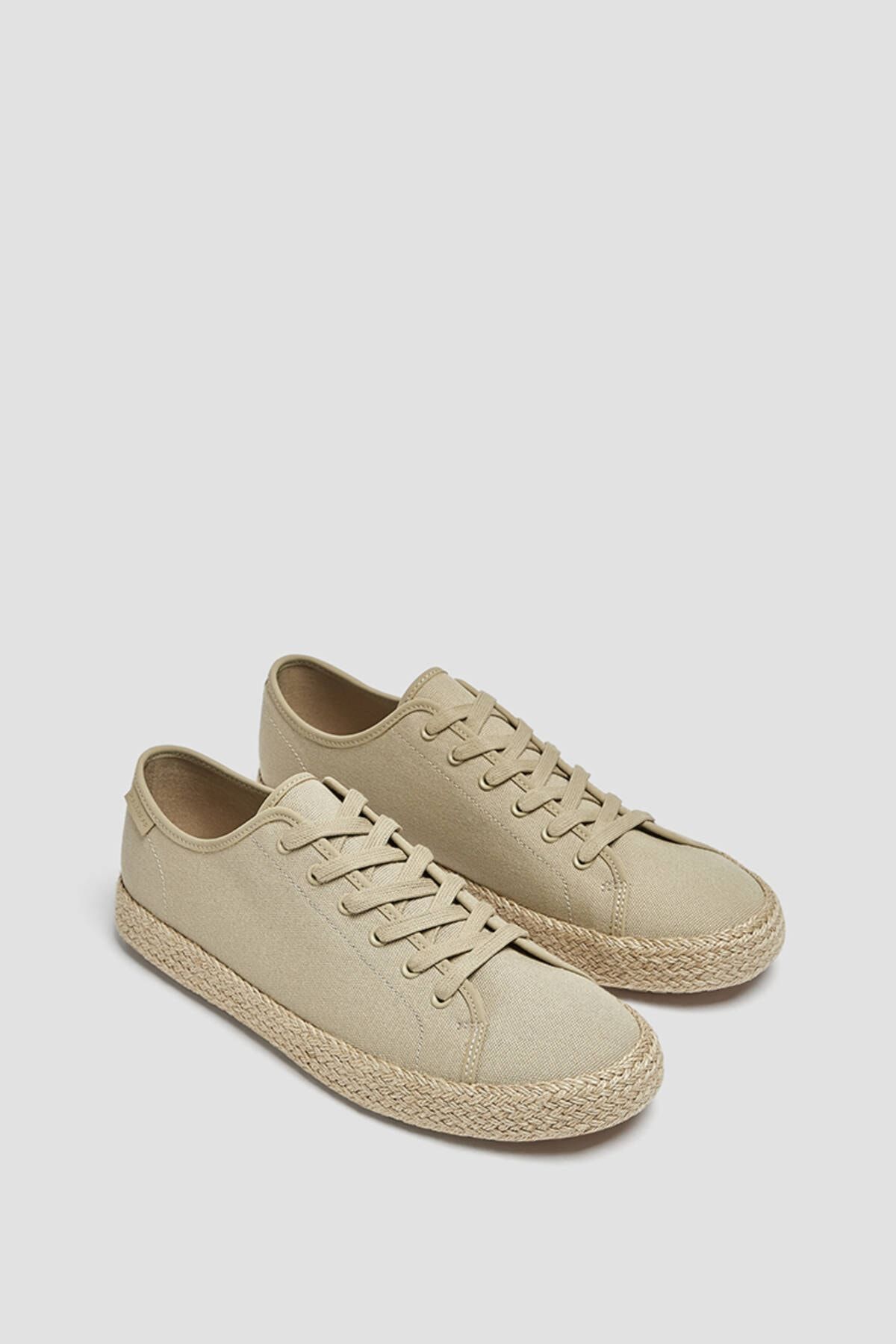 کفش کتانی اسپورت مردانه خاکی دور کتان دوزی پول اند بیر Pull and Bear